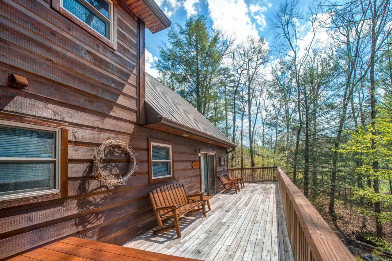 Two Bears Cabin แวร์แวลเลย์ ภายนอก รูปภาพ